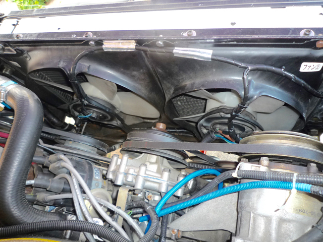 期間限定の激安セール ランドローバー ラジエター DISCOVERY 1989 V8ガソリンエンジン用 ESR3687 英国社外品 